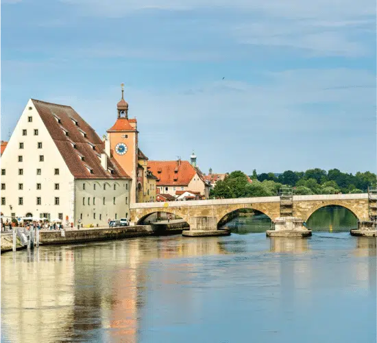 Regensburg: Immobilienmarkt im Aufwind – Preise steigen, aber noch vergleichsweise stabil